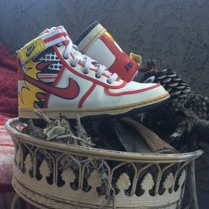 NIKE COMIC print HIGH-TOPS 4.5